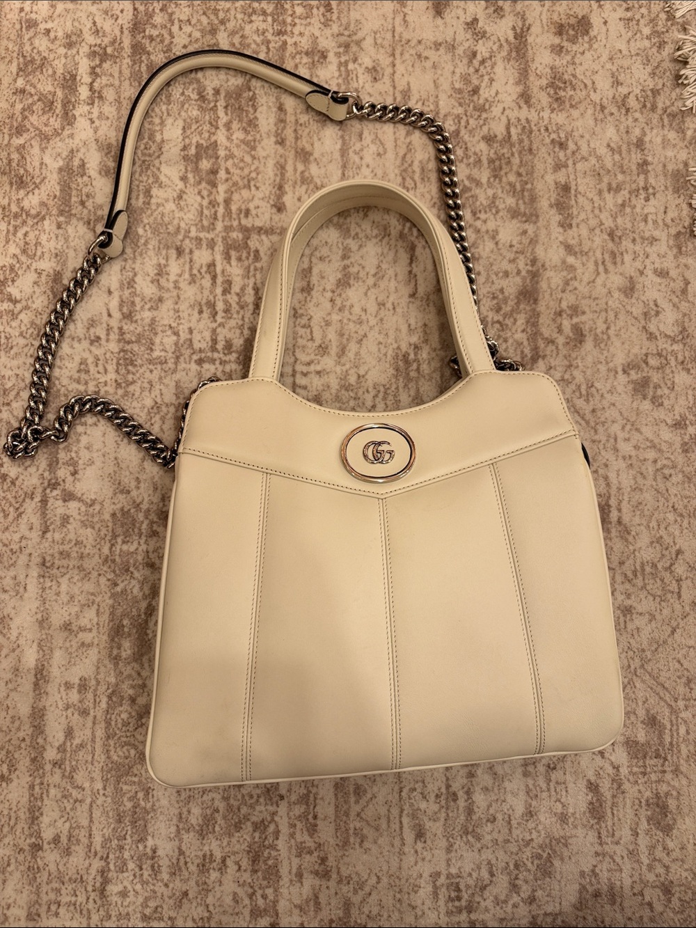 Gucci Medium Deco Tote in Ivory leather